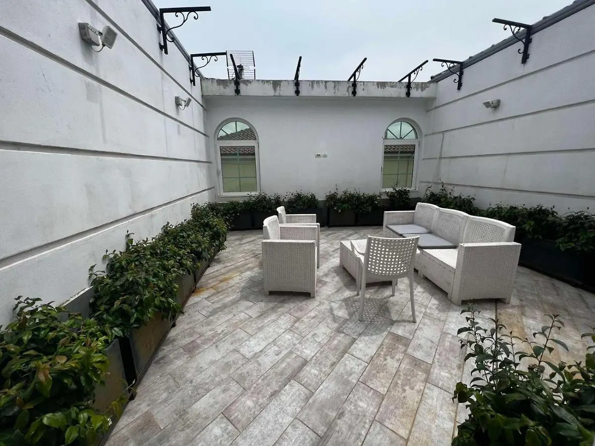 New Apartament 티라나 아파트