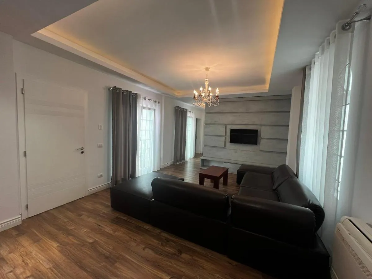 아파트 New Apartament 티라나