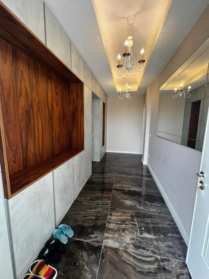 New Apartament 티라나 알바니아